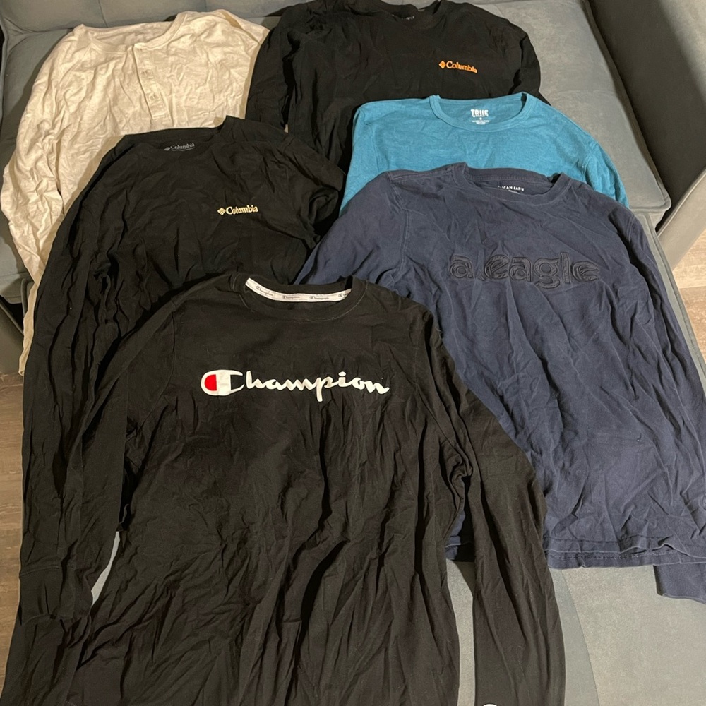 Bundle of long sleeves brands Columbia, champions and American Eagle